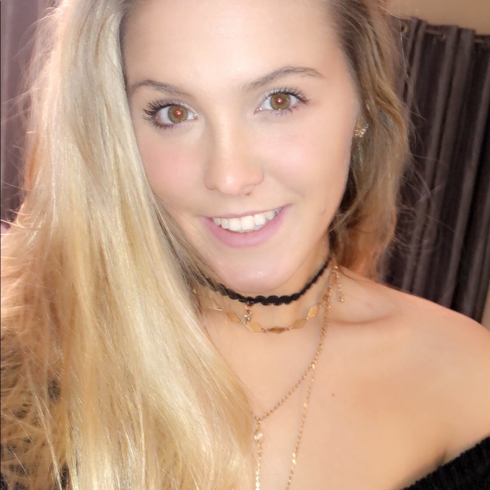 Meet your Posher, Taylor